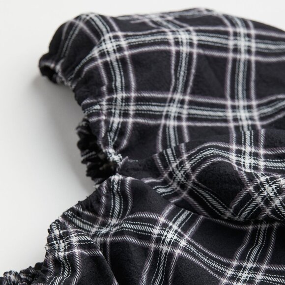 Puff-sleeved Crêped Dress from H&M - Picture 2 of 9